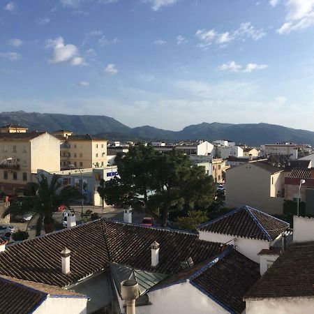 Piso romántico y moderno en Ronda Esterno foto